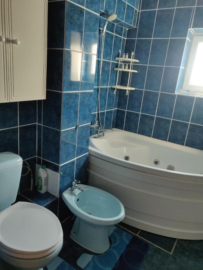 Apartament Casa Alexia Botoşani Buitenkant foto